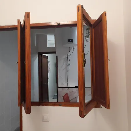 Pensión Vero Housing